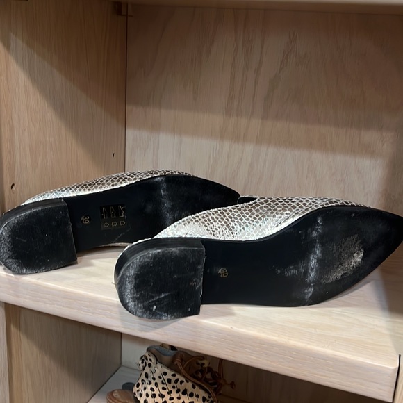 Silver snake embossed mules - Picture 5 of 5